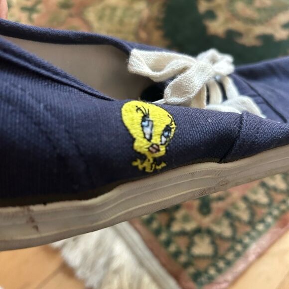 Vintage 1998 Women's Looney Tunes Tweety Bird Canvas Low Top Sneakers Size 8 - Picture 5 of 16
